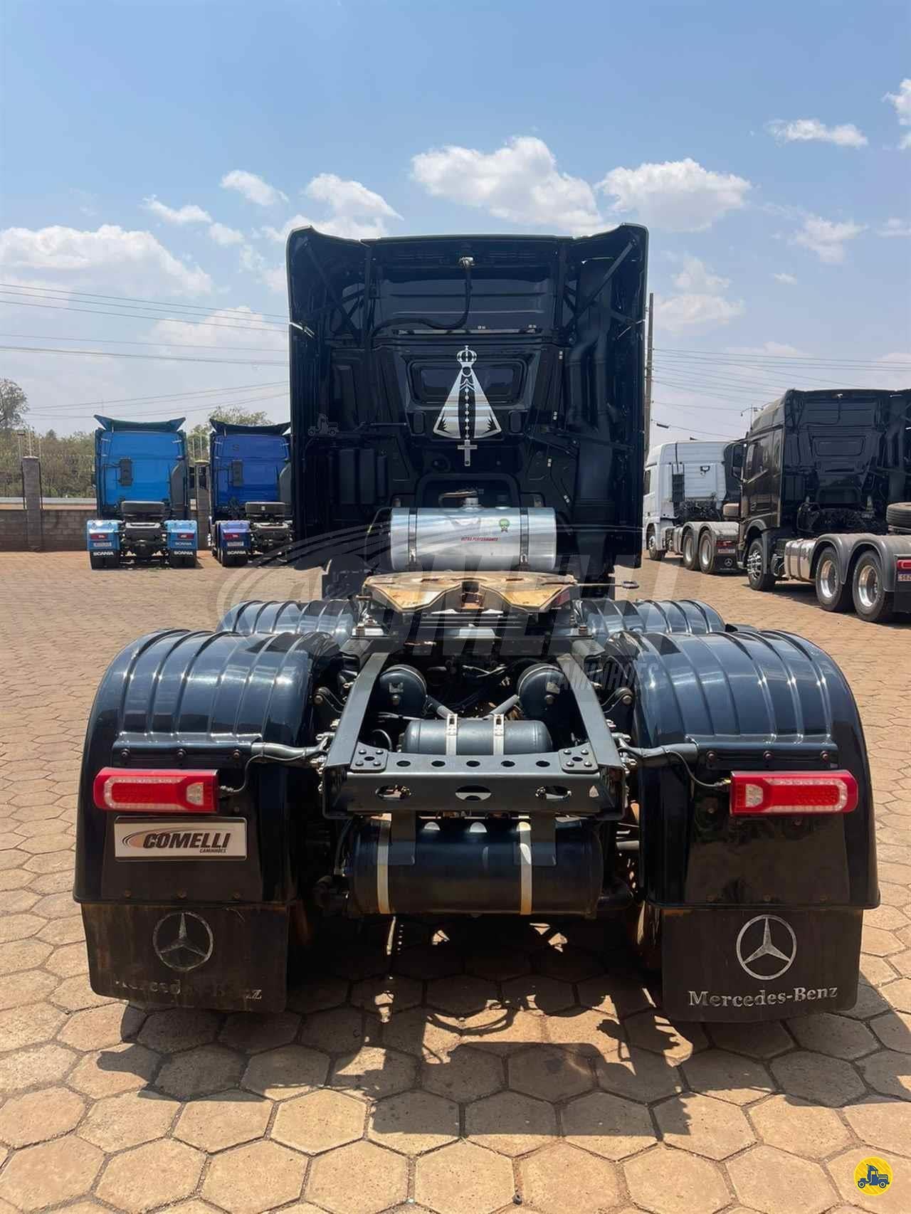 Marca/Modelo: Mercedez benz MB 2651/ Ano/Modelo: 22/22 Tração: 6x4 molas Quilometragem: 174k Cor: Preto