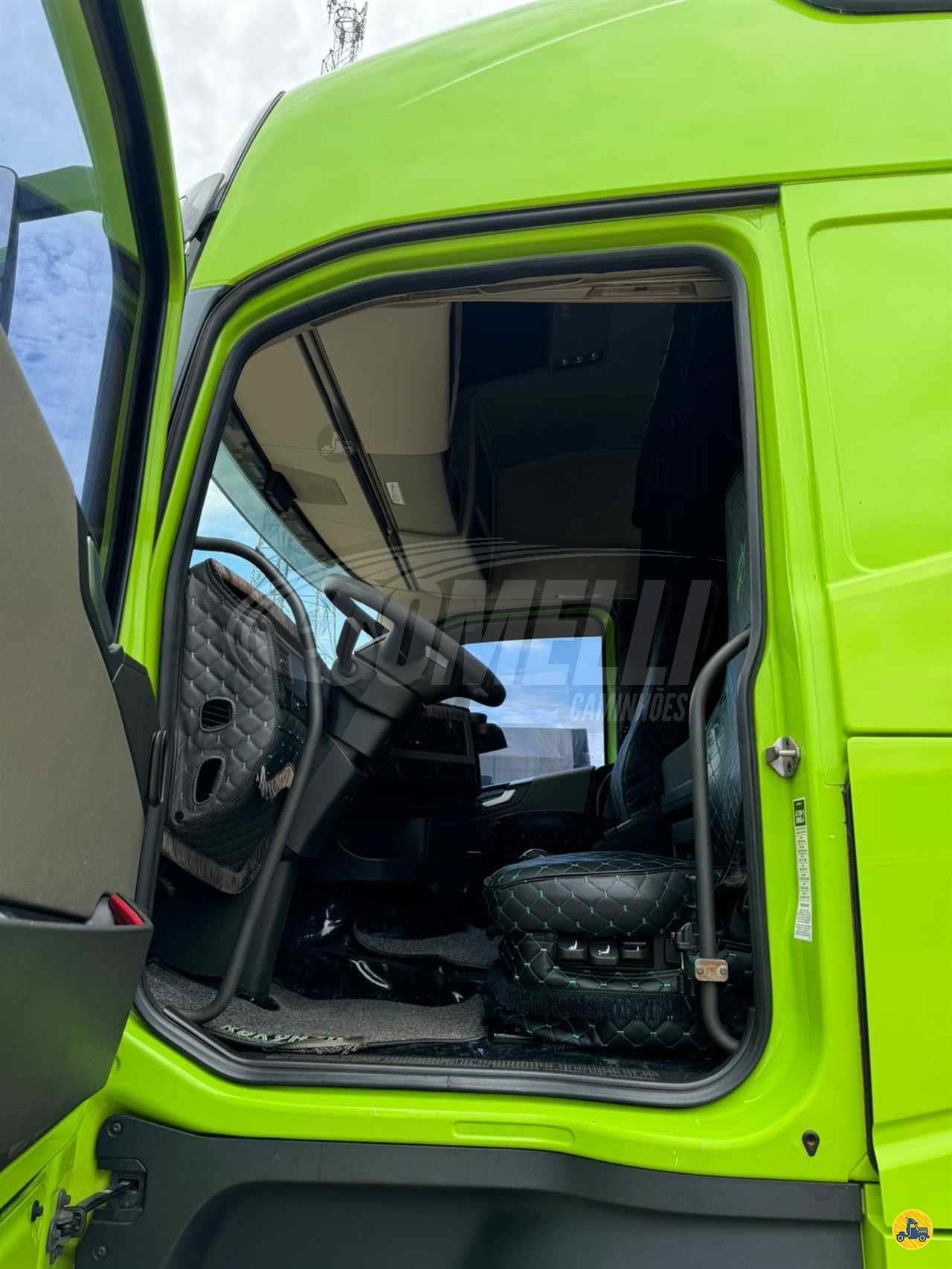 Marca/Modelo: Volvo FH 540 Ano/Modelo: 20/20 Tração: 6x4 molas Quilometragem: 408k Cor: Verde