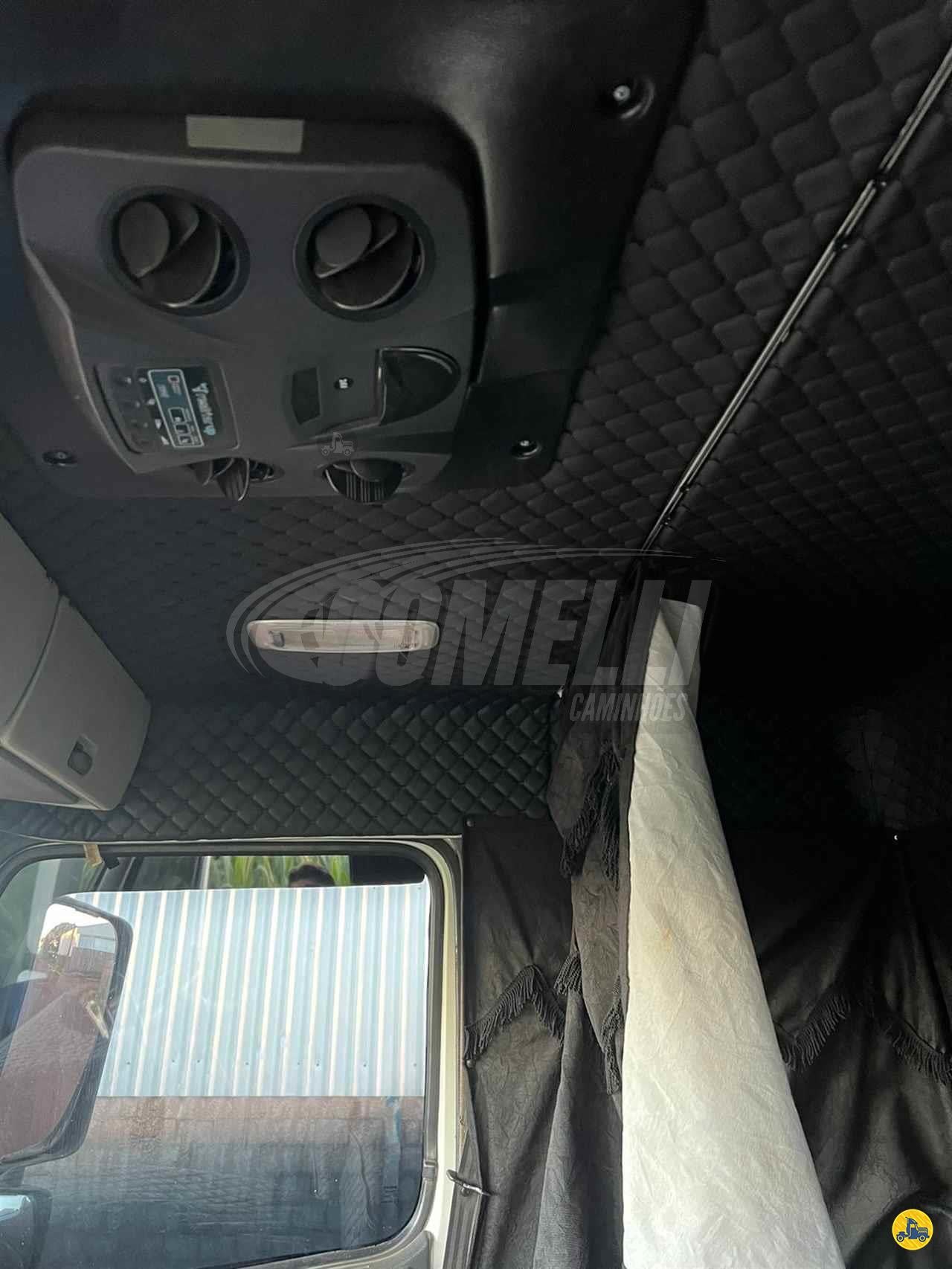 Marca/Modelo: Volvo/FH440 Ano/Modelo: 2011/2011 Quilometragem: 984k Tração: 6x4 molas Cor Branco Ar- eletrcondicion