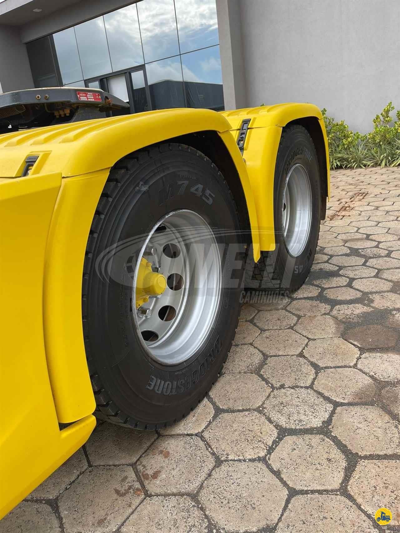 Marca/Modelo: Scania/R540 Ano/Modelo: 21/21 Tração: 6x4 molas Quilometragem: 286k Cor: Amarelo Com Retarder, Gelade