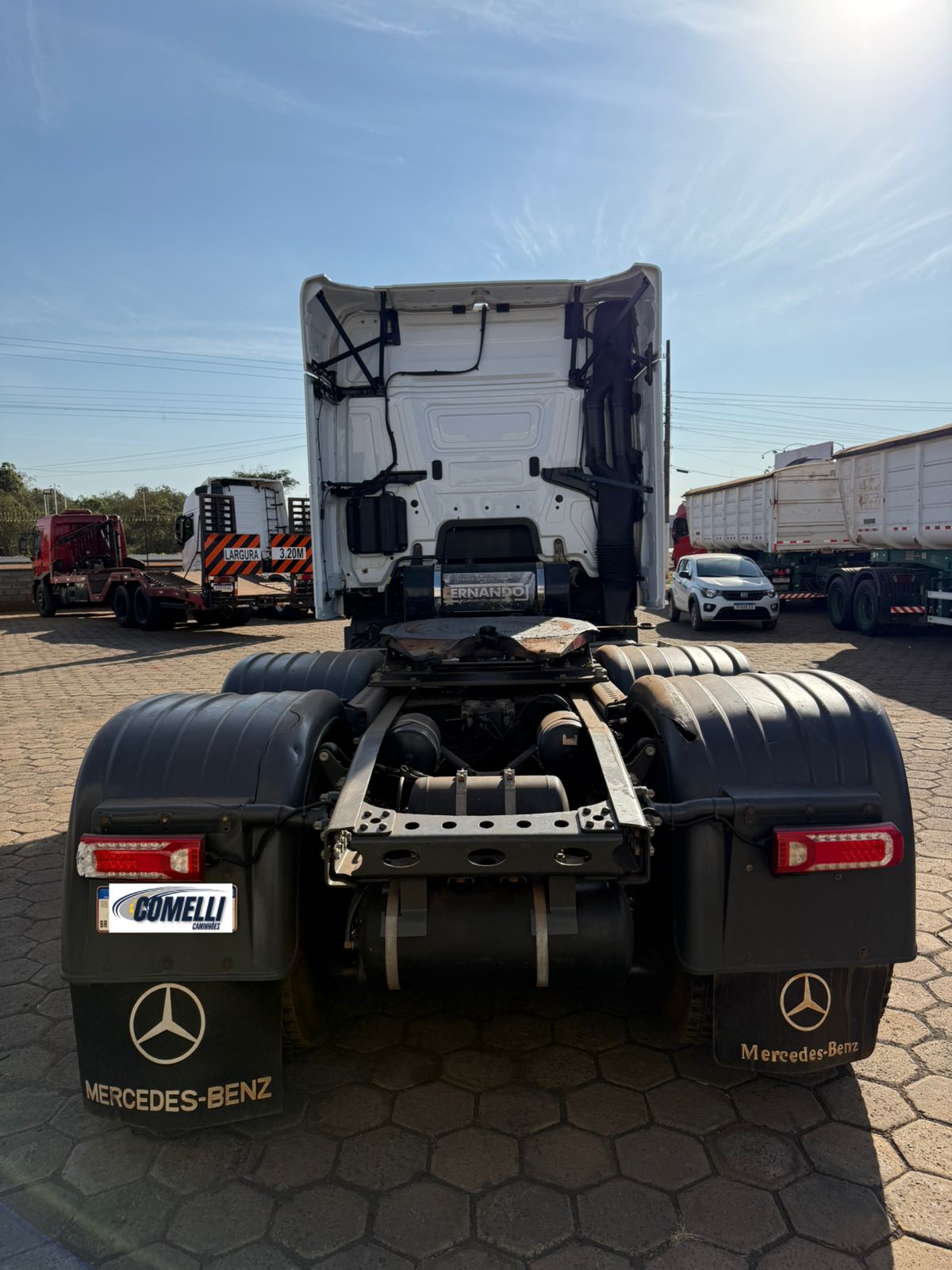 Marca/ Modelo: Mercedez 2651 Ano/Modelo: 22/22 Quilometragem: 265K Tração: 6X4 Cor: Branco