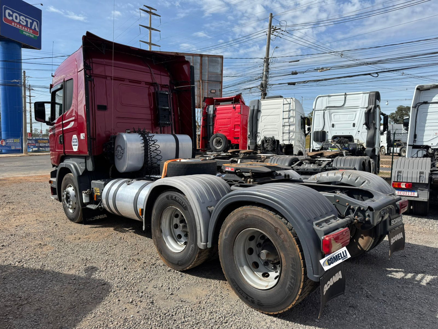 Ágio Marca/ Modelo: Scania R480 Ano/Modelo: 17/17 Quilometragem: 1075512K Tração: 6X4 Cor: Vermelho