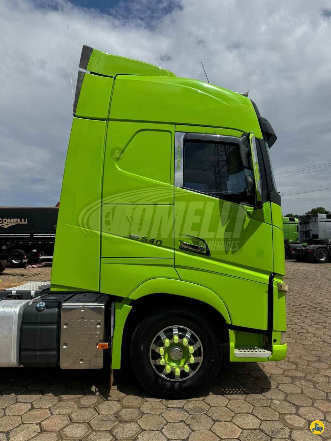 Marca/Modelo: Volvo FH 540 Ano/Modelo: 20/20 Tração: 6x4 molas Quilometragem: 408k Cor: Verde