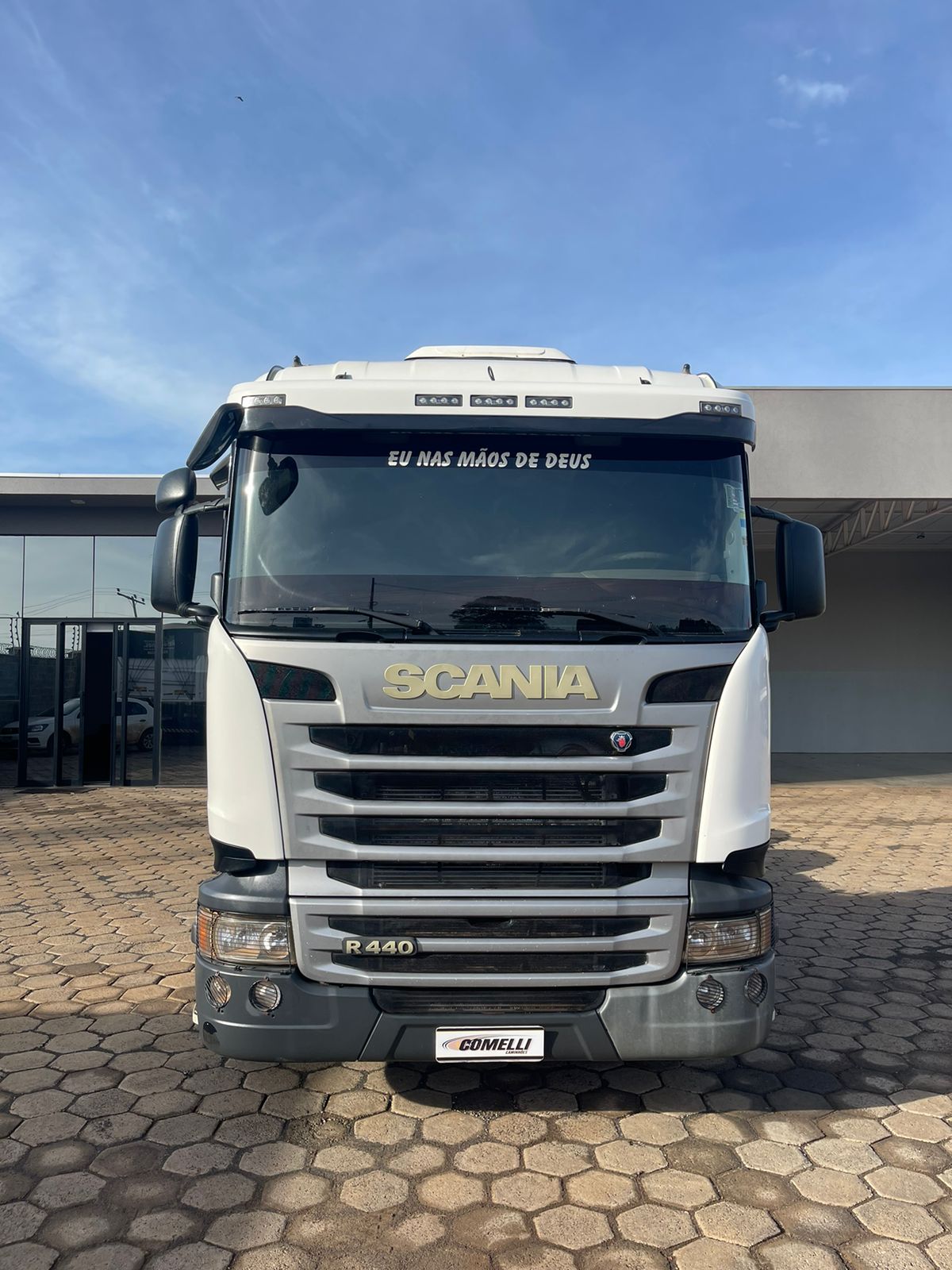 SCANIA R440 - COM FREIO RETARDER - CÂMBIO AUTOMÁTICO - MOTOR REVISADO RECENTEMENTE - KIT HIDRÁULICO - KM 651000 -