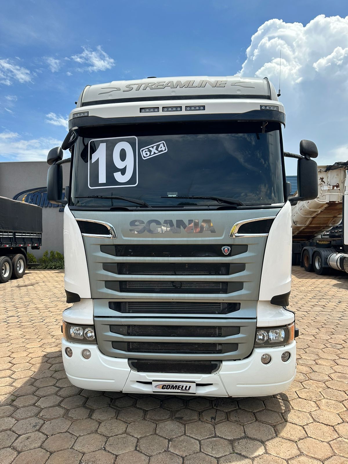 SCANIA R510 - MODELO STREAMLINE - ANO 2018/2019 - - 6X4 - BUG LEVE CANELINHA - TRAÇADA COM SUSPENSAO DE MOLAS - FREIO RE