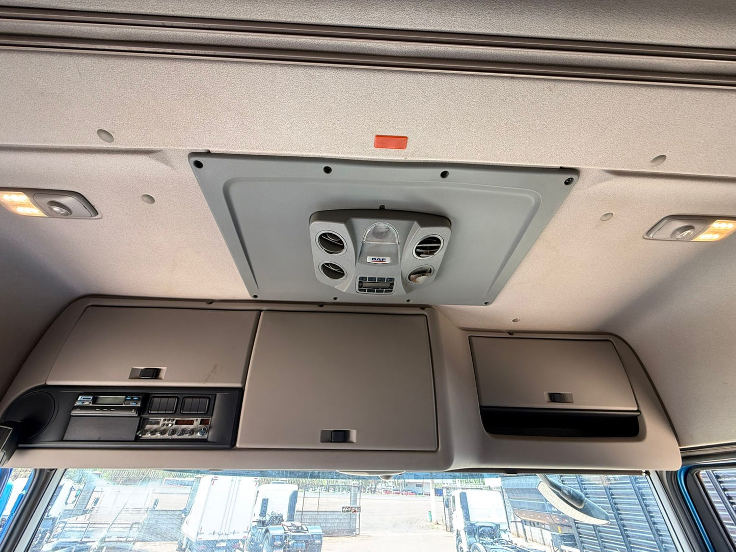 DAF/ XF FTT 530 Space