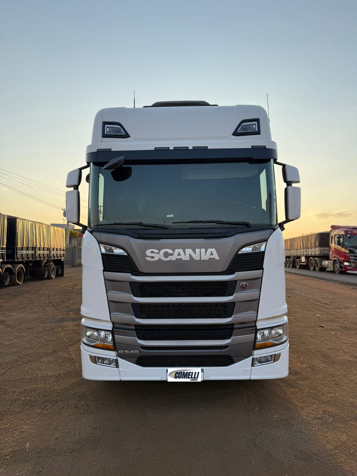 Marca/ Modelo: Scania R/540 Ano/Modelo: 2022/2022 Quilometragem: 410K Tração: 6x4