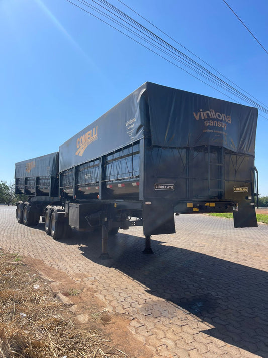 Marca/Modelo: Carreta Bitrem Graneleiro/ Ano/Modelo: 22/22 Cor: Preto