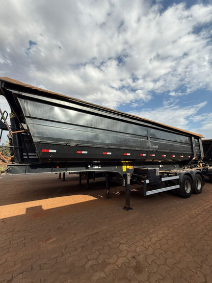 Marca/Modelo: Rodocaçamba Librelato / Ano/Modelo: 21/22 Cor: Preto