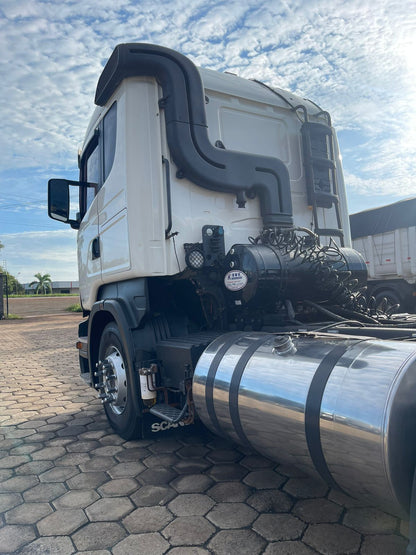 SCANIA R440 - COM FREIO RETARDER - CÂMBIO AUTOMÁTICO - MOTOR REVISADO RECENTEMENTE - KIT HIDRÁULICO - KM 651000 -