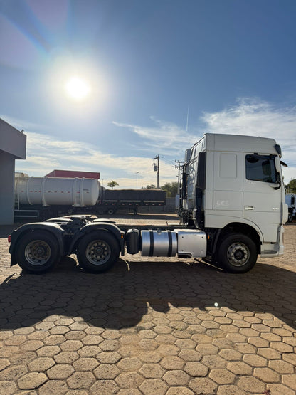 Daf XF FTT 530 Ano/Modelo: 20/21 Tração: 6x4 Quilometragem: 361k