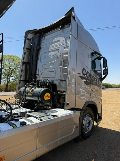 Marca/ Modelo: Volvo FH540 Ano/Modelo: 23/23 Quilometragem: 212K Tração: 6X4 Cor: Cinza