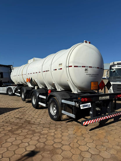 Marca/Modelo: Tanque aço / Ano/Modelo: 13/14
