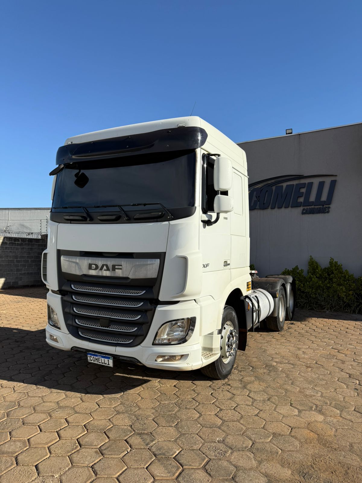 Daf XF FTT 530 Ano/Modelo: 20/21 Tração: 6x4 Quilometragem: 361k