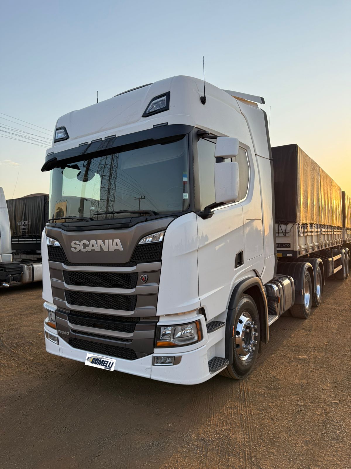 Marca/ Modelo: Scania R/540 Ano/Modelo: 2022/2022 Quilometragem: 410K Tração: 6x4
