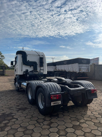 SCANIA R440 - COM FREIO RETARDER - CÂMBIO AUTOMÁTICO - MOTOR REVISADO RECENTEMENTE - KIT HIDRÁULICO - KM 651000 -