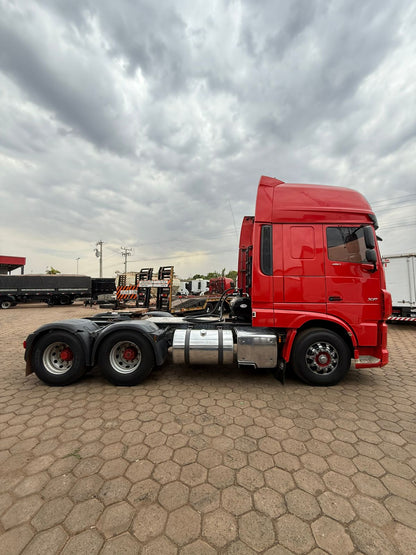 Marca/ Modelo: DAF FX FTS 480 Super Space Ano/Modelo: 21/21 Quilometragem: 534K Tração: 6X2 Cor: Vermelho