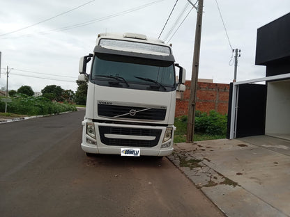 Conjunto  Volvo FH 460 6X2 + Caçamba Randon / Ano/Modelo: 13/13 Tração: 6x2 Quilometagem: 1.210.780
