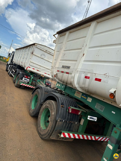 Marca/Modelo: Rodocaçamba / Ano/Modelo: 13/13 Cor: Branco Com pneus