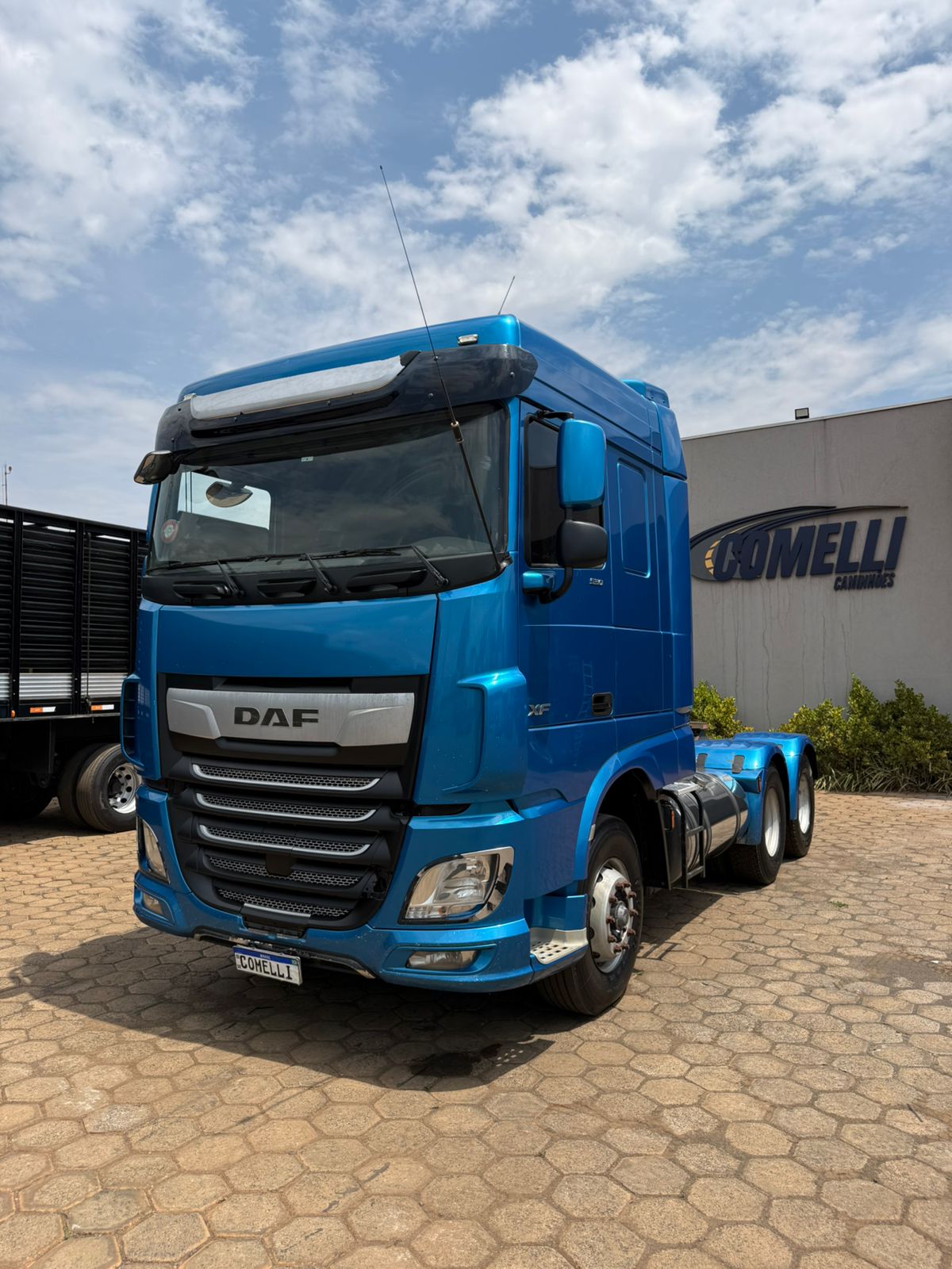DAF/ XF FTT 530 Space