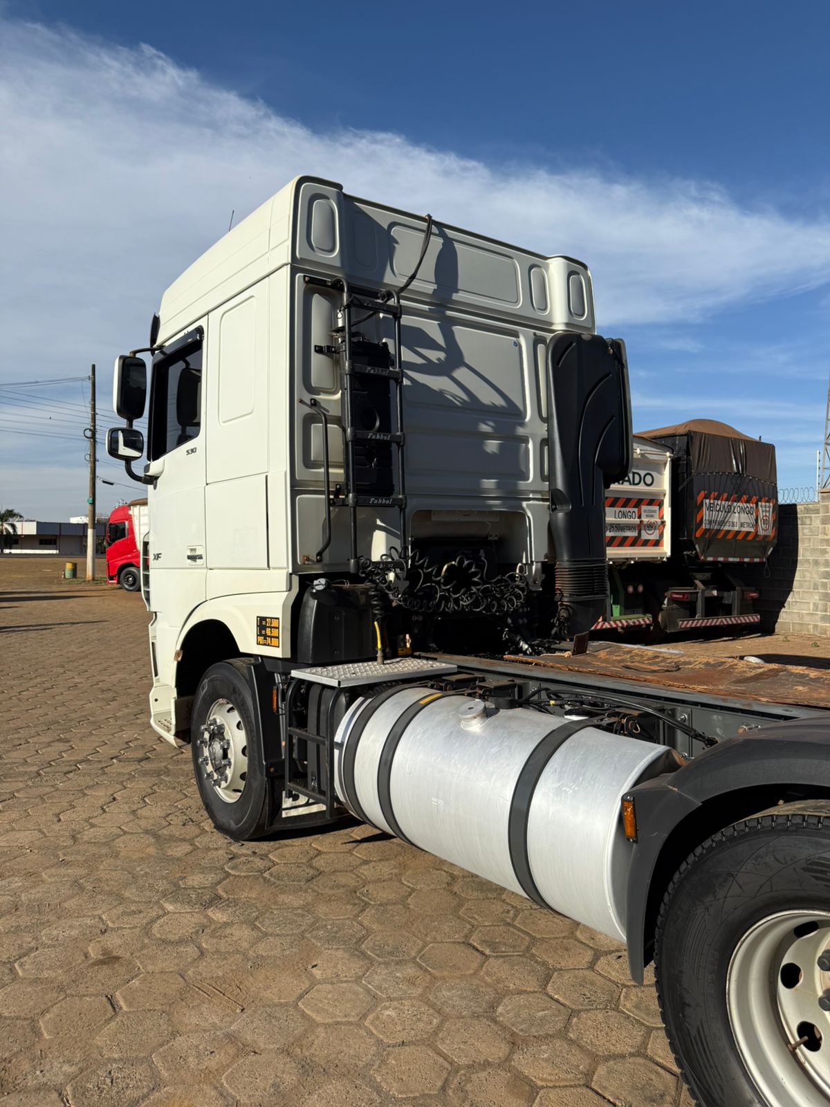Daf XF FTT 530 Ano/Modelo: 20/21 Tração: 6x4 Quilometragem: 361k